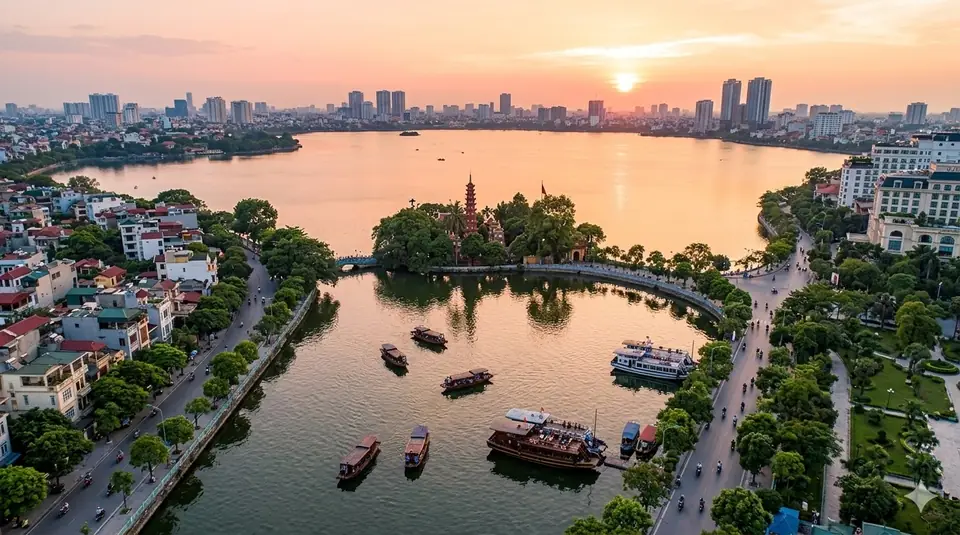 Hồ Tây – Hồ nước lớn và đẹp nhất tại Hà Nội